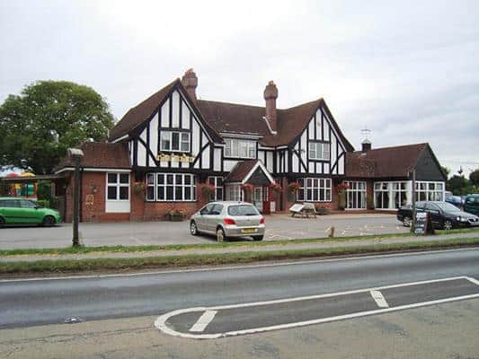 Bell Inn - 