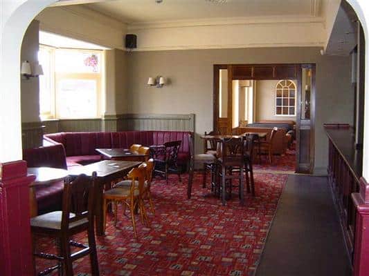 Plough Inn - 