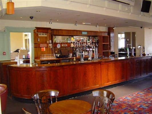 Plough Inn - 