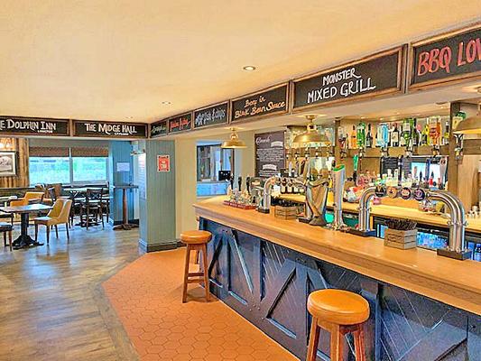 Astley Village Inn - 