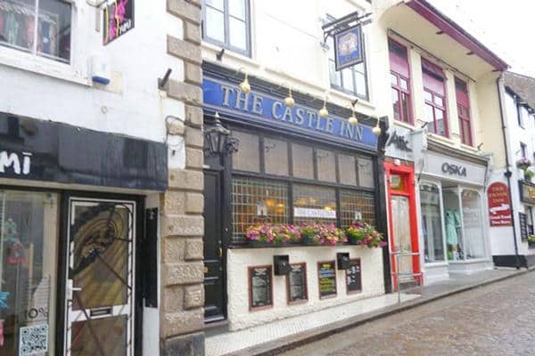 Castle Inn - 