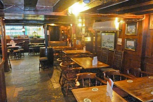 Castle Inn - 