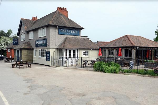 Rake & Pikel Hotel - 