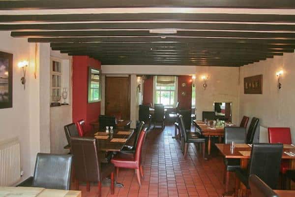 Plough Inn - 