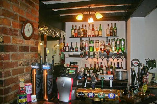 Plough Inn - 