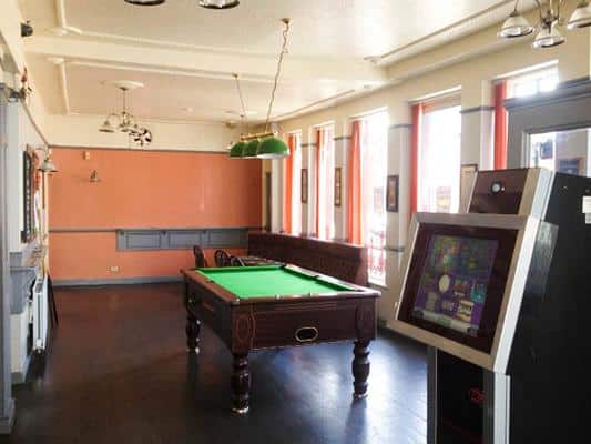 Raby Hotel - 