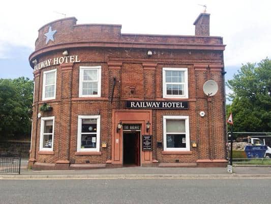 Railway Public House - 