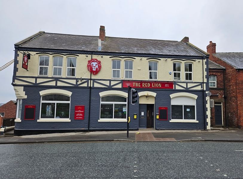 Red Lion - 