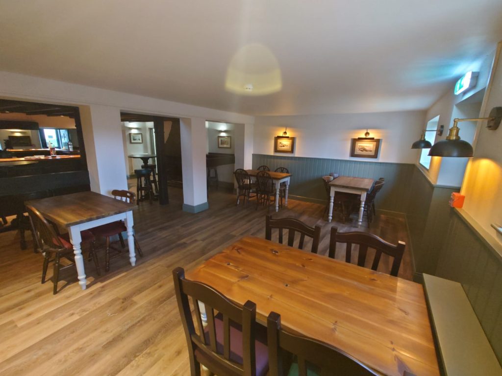 Bull Inn - 
