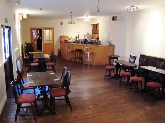Crown Inn - 