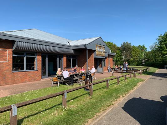 Woody`s Bar & Restaurant - 