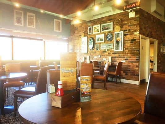 Woody`s Bar & Restaurant - 