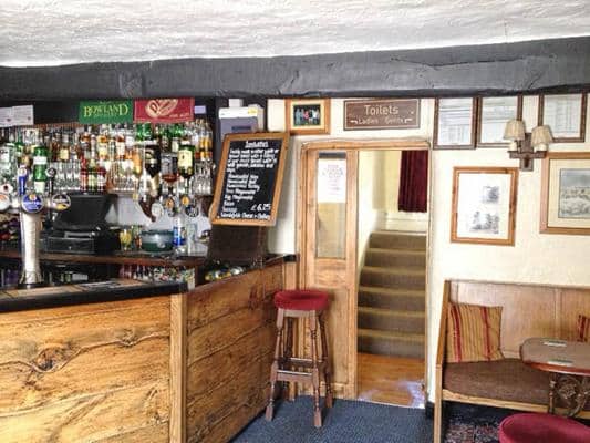 Crown Inn - 