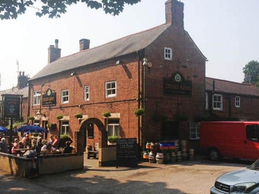 Dixies Arms - 