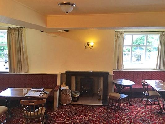 Royal Oak Inn - 