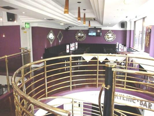 Portland Bar & Grill - 