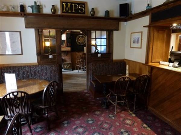 White Hart - 